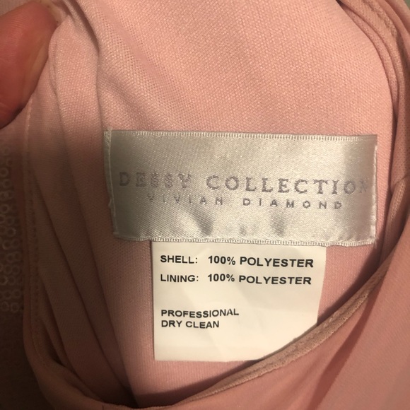 Pink Gown with sequin neck and keyhole detail - Picture 4 of 4